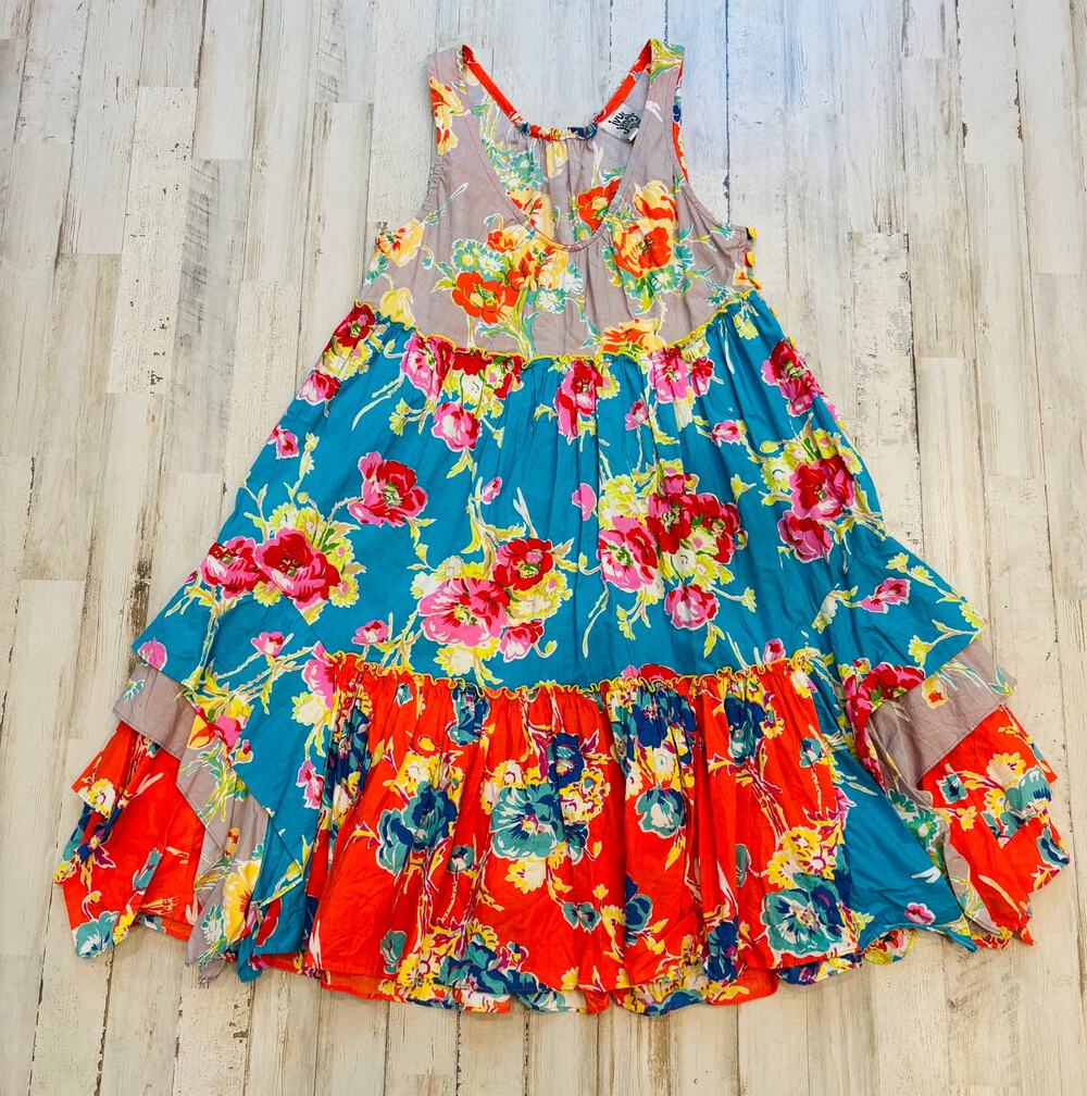 Ivy Jane Side Tiered Bright Floral Dress sz S EUC